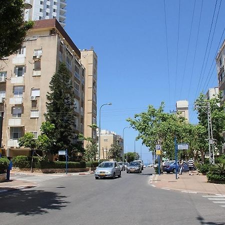 Gk Apartments 2Bdr In Netanya Bialik Street Esterno foto